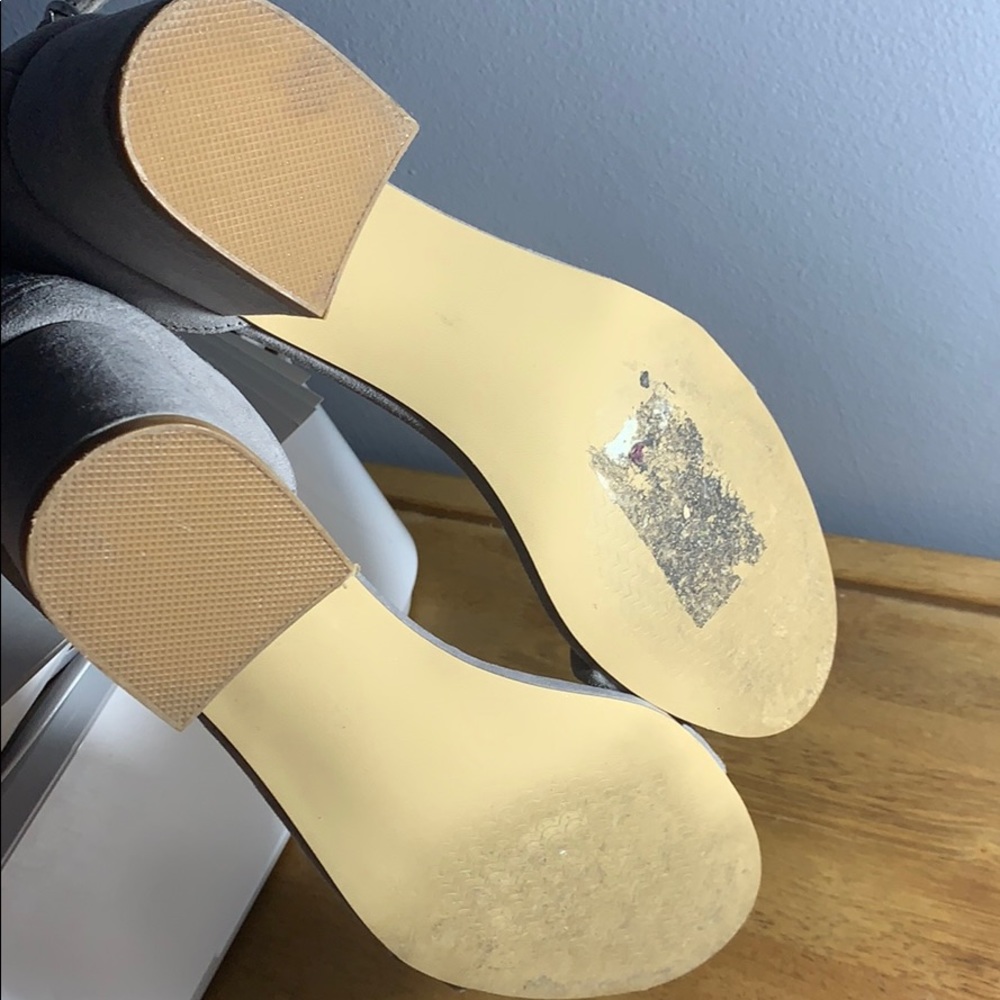 Steve Madden Grey Heels - Picture 4 of 6